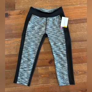 Soybu capri leggings